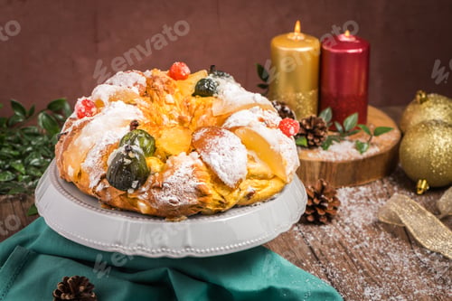 Preview: Bolo do Rei or King's Cake