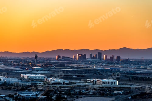 Preview: Phoenix Arizona City Overlook at sunset