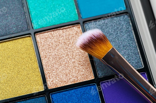 Preview: Make-up palette and brushes. Professional eyeshadow palette.