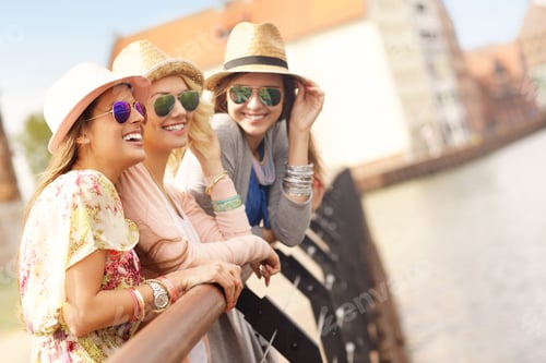 Preview: Three friends hanging out in the city