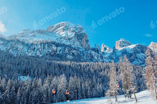 Preview: Italian Dolomites in Winter , Alta Badia, Colfosco, Ski Lift