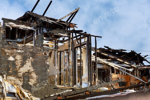 Preview: Village Dramatic landscape house after the fire