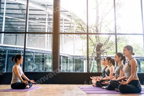 Preview: Women Practice Meditation Together in Bright Studio