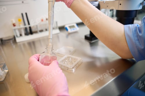 Preview: Embryologist handling cryopreservation process in the laboratory