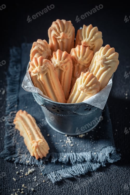 Preview: Delicious and sweet tongues cookies as crunchy and vanilla snack
