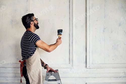 Preview: Couple renovating the house
