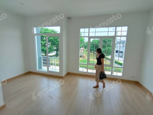 Preview: empty room, town house, home
