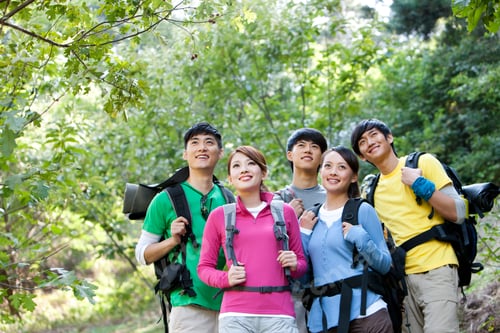 Preview: Friends On A Hike