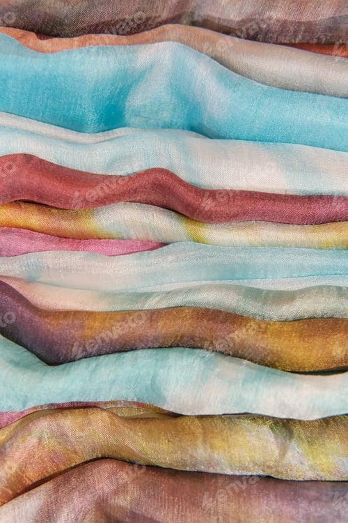 Preview: Abstract Silk Fabric with Multicolor Waves