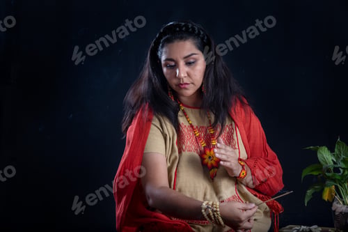 Preview: Deep spiritual connection: Dark-skinned