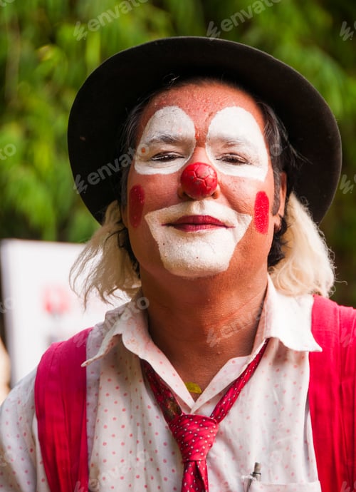 Preview: Portrait of impersonator as a joker, India.