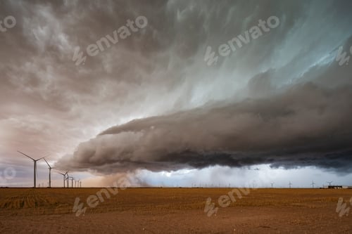 Preview: A supercell event, a severe warning storm, a layer of clouds just above the horizon.