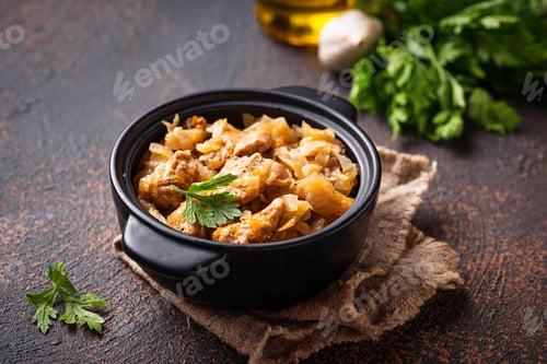 Preview: Braised cabbage with a meat