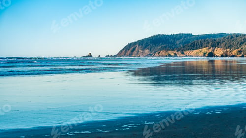 Preview: A View Of The Scenic Oregon Coast.