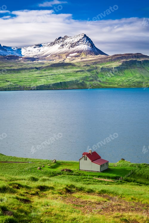 Preview: Small cottage in the mountains above the fjord in Iceland