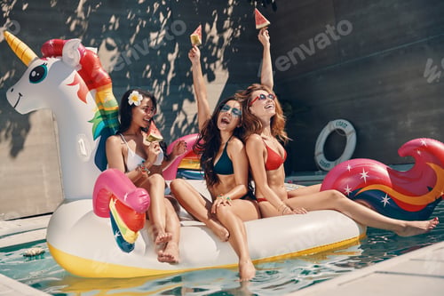 Preview: Attractive young women