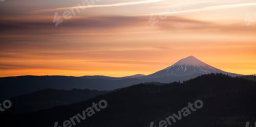 Preview: Sunrise View Prescott Park Mt McLoughlin Cascade Mountain Range