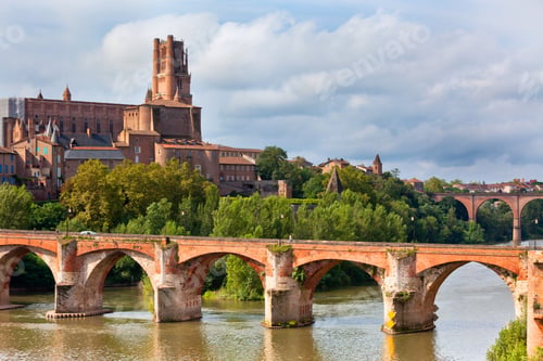 Preview: View of the Albi, France