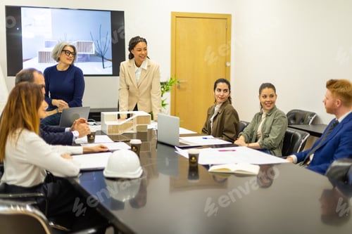 Preview: Architecture team collaborating on new design project