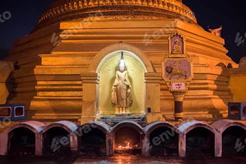 Preview: Gold Stupa at Mount Zwegabin Monastery at night, Hpa An, Kayin State (Karen State), Myanmar (Burma)