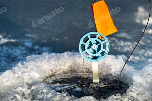 Preview: tackle for winter fishing, Fishing in the winter in the hole on live bait