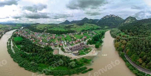 Preview: The Three Crowns Massif over The Dunajec River, mountain region north Slovakia