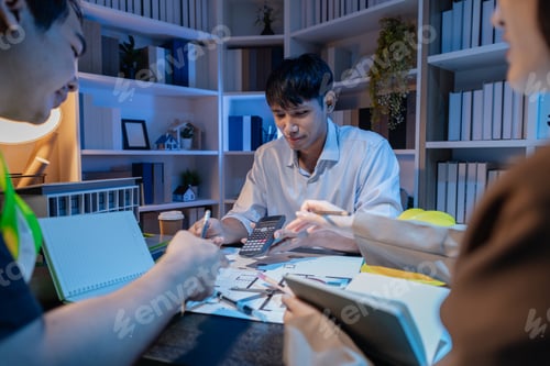 Preview: A diverse team of professionals shares ideas about architectural layouts and structural concepts