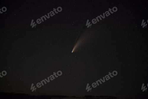 Preview: comet in the sky