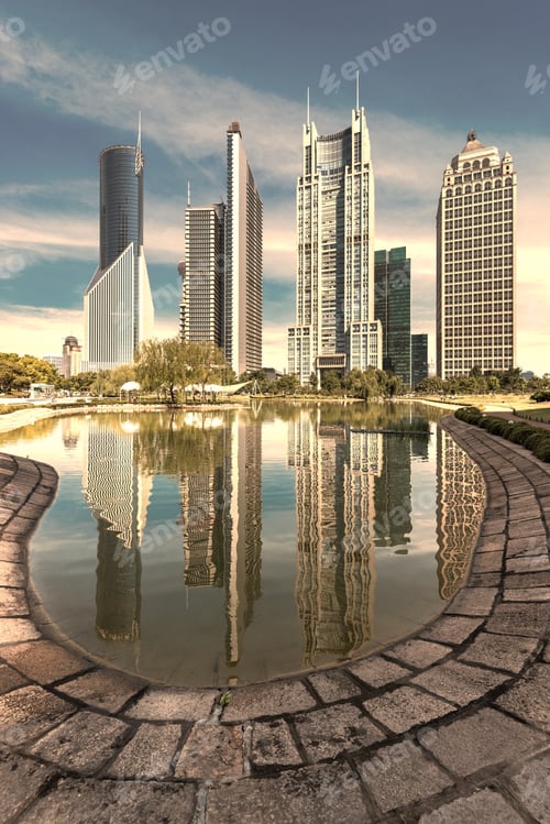 Preview: park and skyscrapers