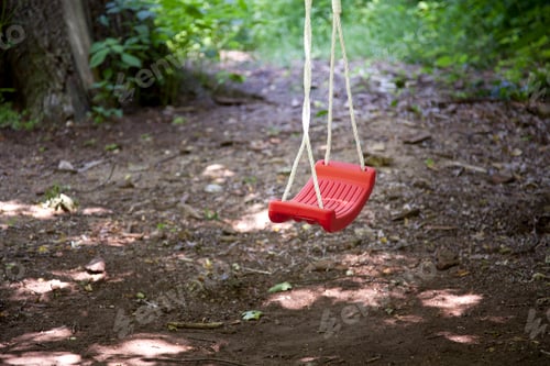 Preview: Tree Swing