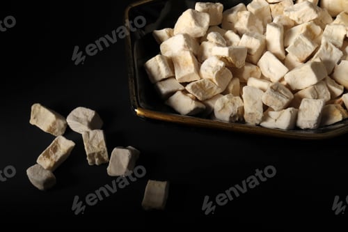 Preview: freeze dried cubed banana slices
