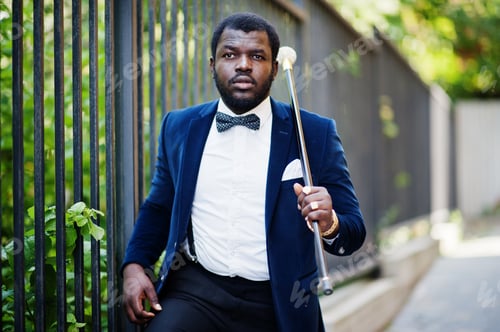 Preview: African american in formal wear