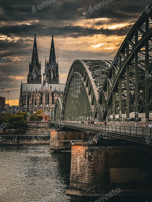 Preview: Vertical shot of the the Hohenzollern bridge on the river Rhine and the Cologne Cathedral un