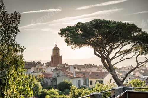 Preview: Saint-Tropez the clock tower