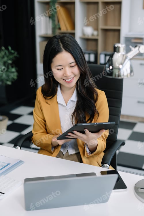 Preview: Plan to analyzing projects in the office.