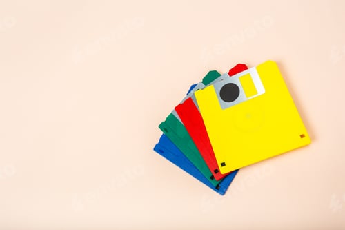 Preview: Colorful floppy disks placed on a light background in a neat arrangement