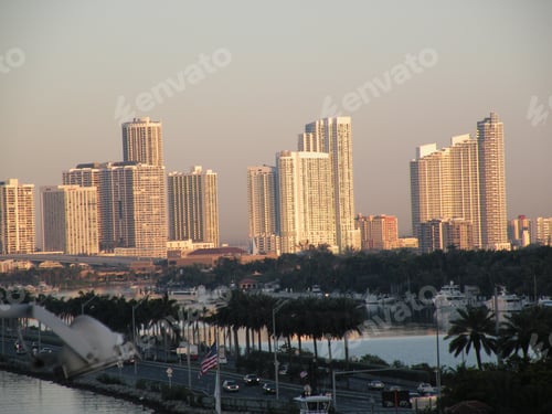 Preview: Beautiful shot of north miami building under the sunlight