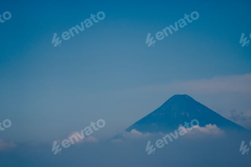 Preview: Agua Volcano under the clear blue sky