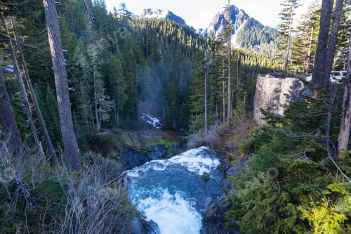 Preview: River in Canada