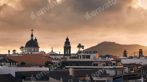 Preview: Cityscape San Cristobal de La Laguna at sunset