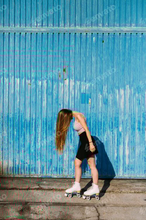 Preview: retro style skater