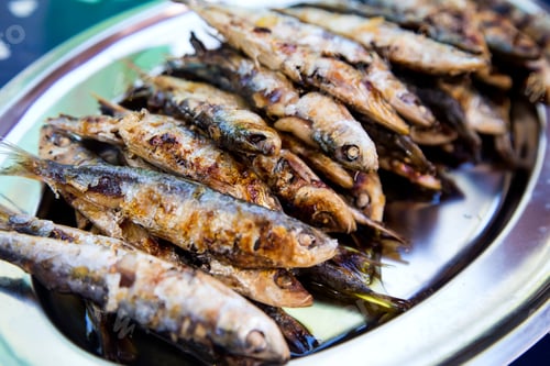 Preview: Grilled fishes on the plate