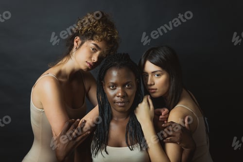 Preview: Beauty shot of multiracial group of women