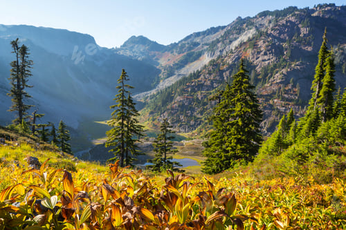 Preview: Autumn mountains
