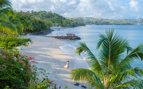 Preview: Asian women walking at the beach on vacation Saint Lucia, luxury holiday Saint Lucia Caribbean