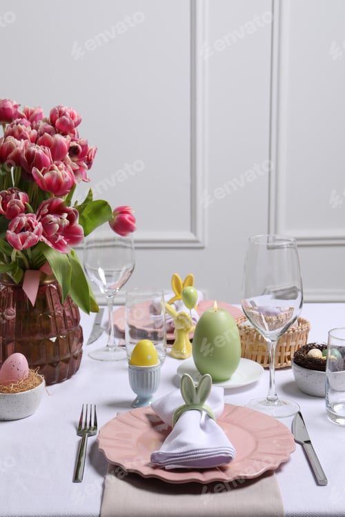 Preview: Festive table setting with napkin ring in shape of bunny ears. Easter celebration
