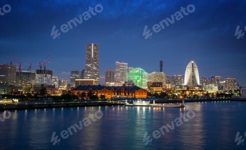 Preview: Yokohama skyline in the evening