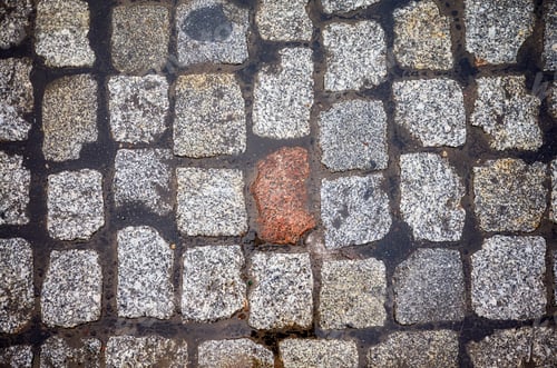 Preview: Cobblestone street from above.