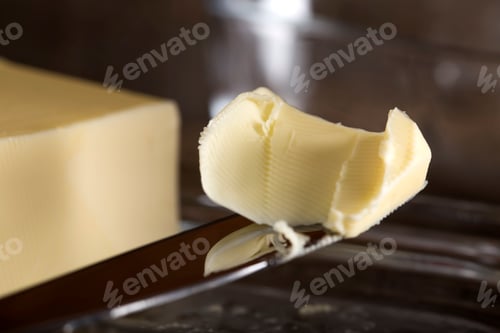 Preview: Butter knife and butter