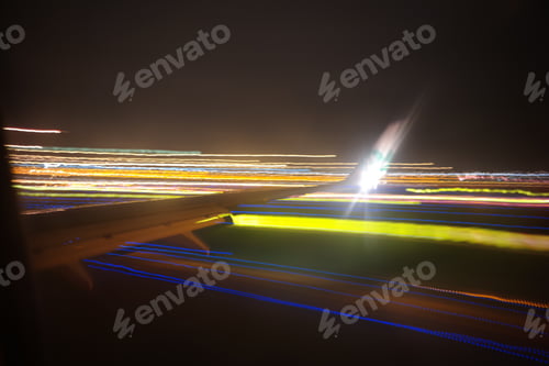 Preview: Landing white a plane at night